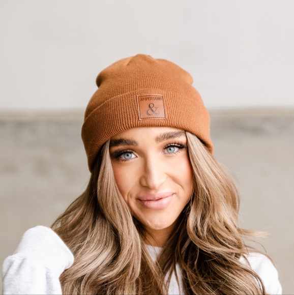 Beanie - Picture 1 of 2